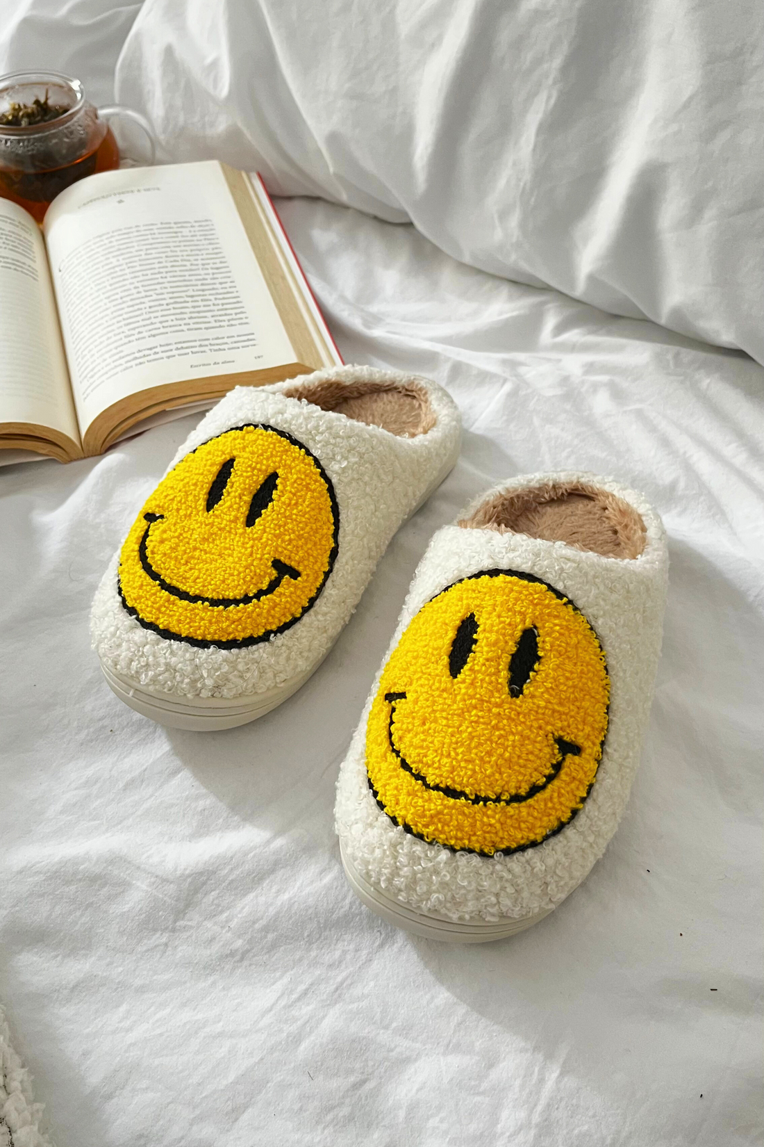 Smile Face Plush Slippers
