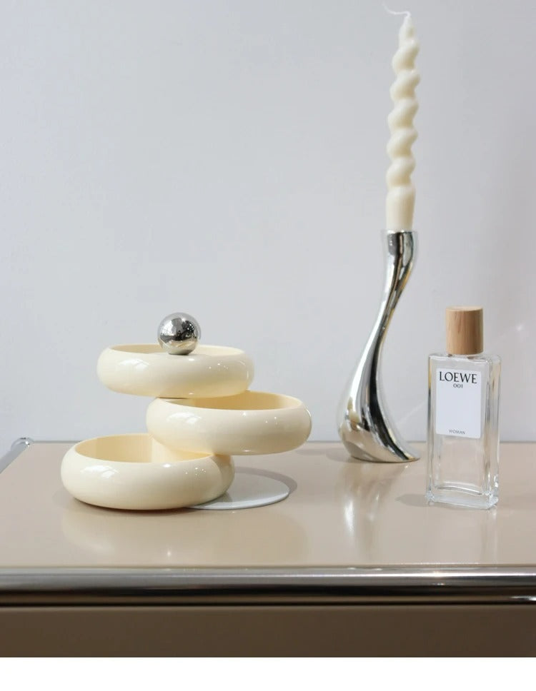 Bold Rotating Jewelry Box