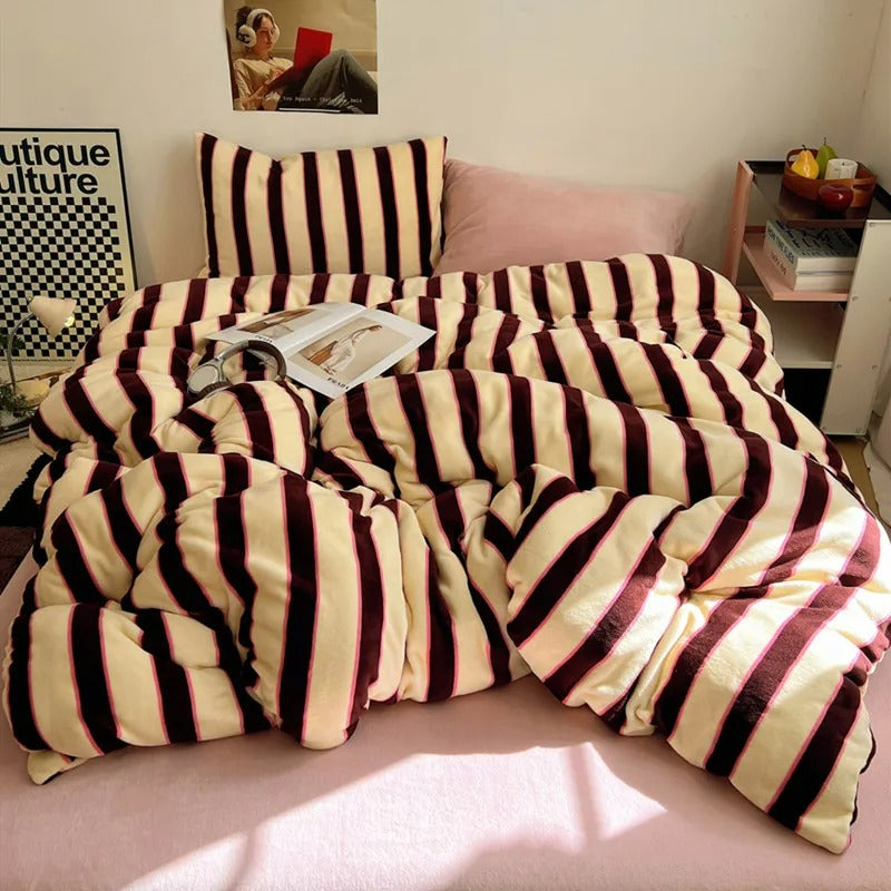 Set de Duvet Velvet Striped 4 Peças - Merlot
